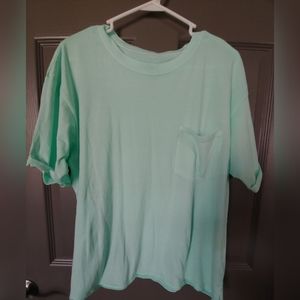 ***Never Worn*** AE Soft & Sexy Tee